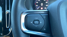 Volvo Xc40 2.0 B4P R DESIGN Pro 5dr Auto Petrol Estate